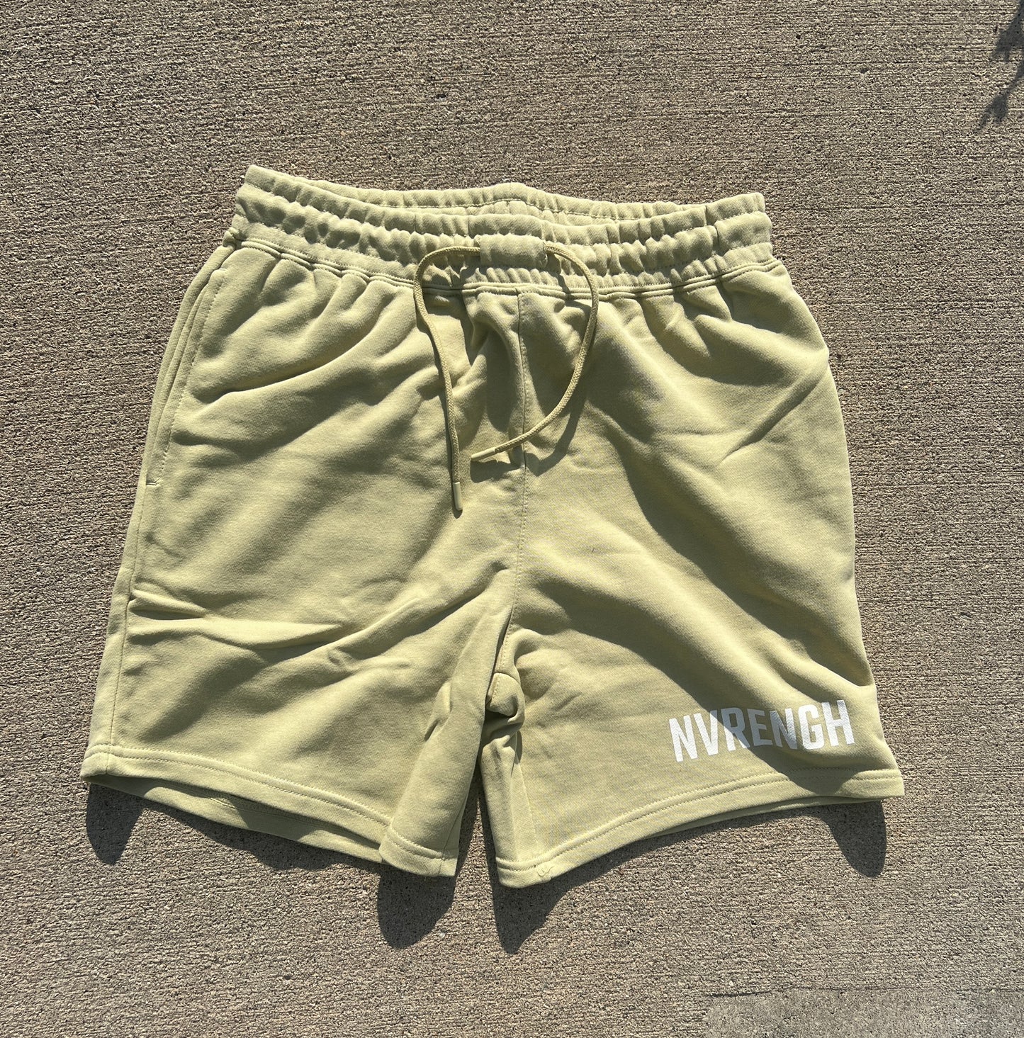 NVRENGH SHORTS