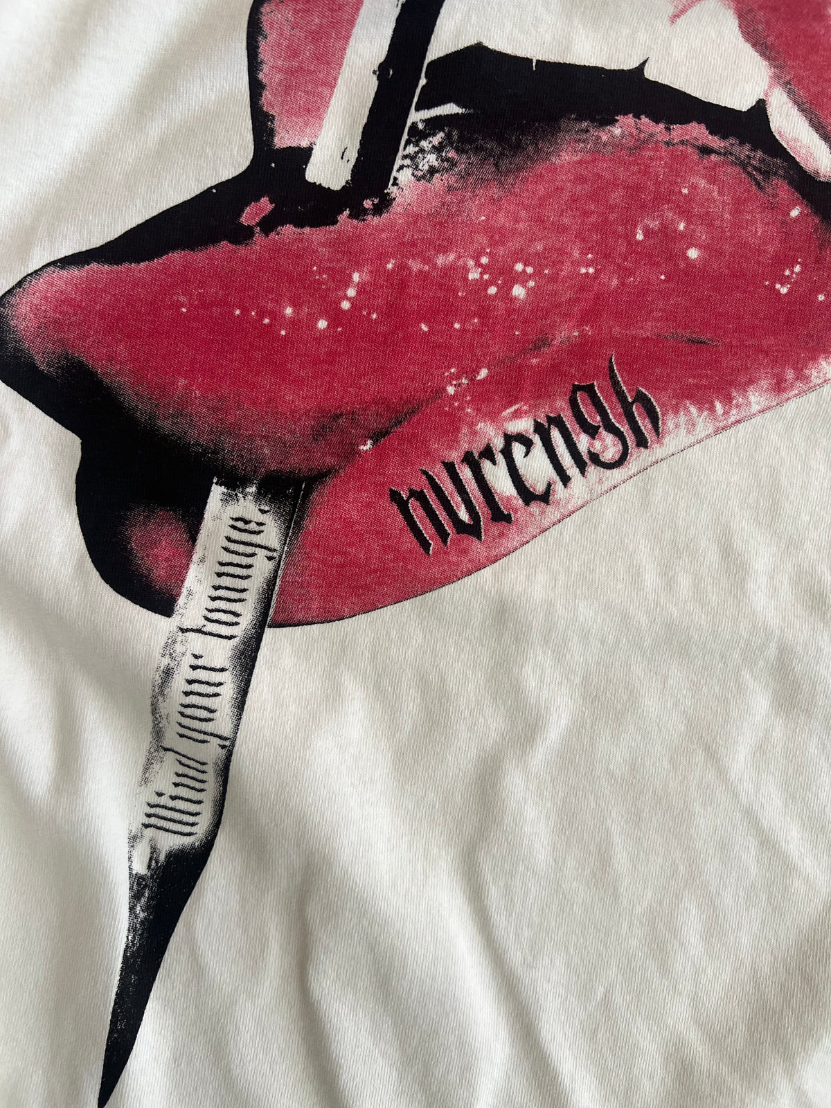 MIND YOUR TOUNGE TEE